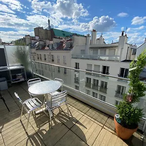 Apartment Tour Eiffel Studio Lumineux Avec Terrasse., Paris
